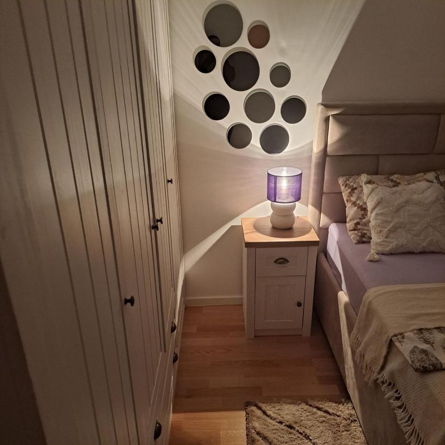 Gold Apartment Mostar Luaran gambar