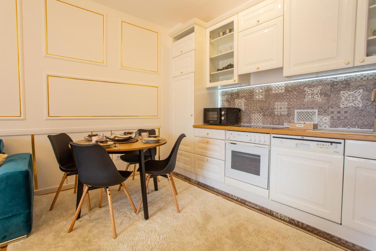 Gold Apartment Mostar Luaran gambar